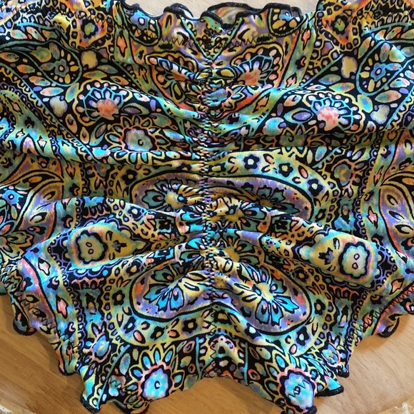 Victoria Secret Mosaic garden ruffle bottoms - Picture 3 of 5